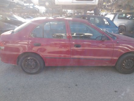 Vehiculo en el desguace: HYUNDAI ACCENT I (X-3) 1.3 i 12V