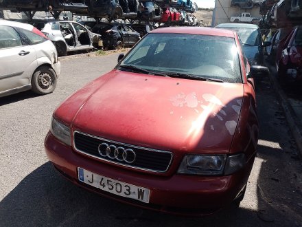Vehiculo en el desguace: AUDI A4 B5 Avant (8D5) 1.9 TDI