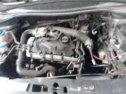 Vehiculo en el desguace: SEAT LEON (1P1) 1.9 TDI
