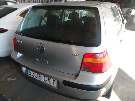 Vehiculo en el desguace: VOLKSWAGEN GOLF IV (1J1) 1.9 TDI