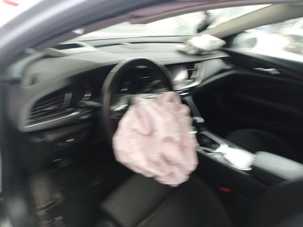 Vehiculo en el desguace: OPEL INSIGNIA B Grand Sport (Z18) 1.5 (68)