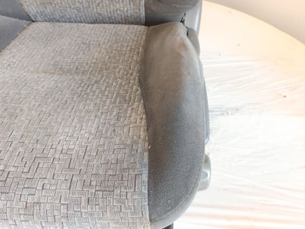 Vehiculo en el desguace: TOYOTA LAND CRUISER PRADO (_J12_) 3.0 D-4D (KDJ120, KDJ125)