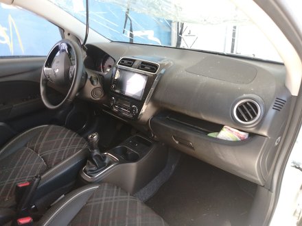 Vehiculo en el desguace: MITSUBISHI MIRAGE / SPACE STAR VI Hatchback (A0_A) 1.2 (A03A)