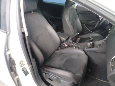 Vehiculo en el desguace: SEAT LEON (5F1) 2.0 TDI