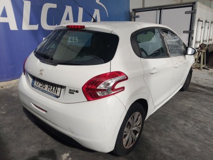 Vehiculo en el desguace: PEUGEOT 208 I (CA_, CC_) 1.6 HDi