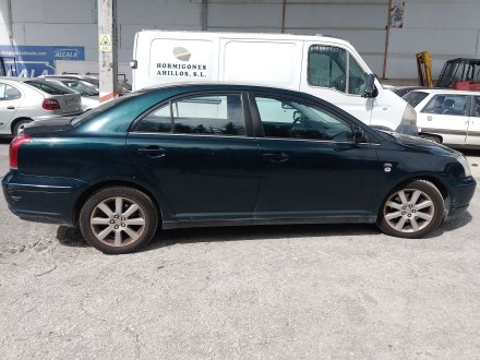 Vehiculo en el desguace: TOYOTA AVENSIS Sedán (_T25_) 2.0 D-4D (CDT250_)