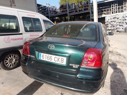Vehiculo en el desguace: TOYOTA AVENSIS Sedán (_T25_) 2.0 D-4D (CDT250_)