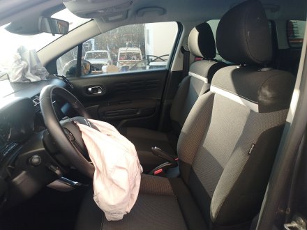 Vehiculo en el desguace: CITROËN C3 AIRCROSS I (2R_, 2C_) 1.2 PureTech 110 (2RHNZB, 2RHNZW, 2RHNPX, 2RHNPJ)