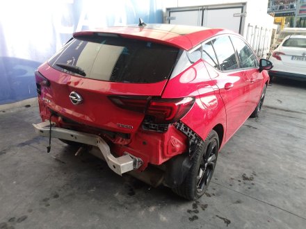 Vehiculo en el desguace: OPEL ASTRA K Sports Tourer (B16) 1.4 Turbo (35)