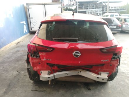 Vehiculo en el desguace: OPEL ASTRA K Sports Tourer (B16) 1.4 Turbo (35)