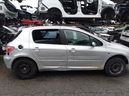 Vehiculo en el desguace: PEUGEOT 307 (3A/C) 1.6