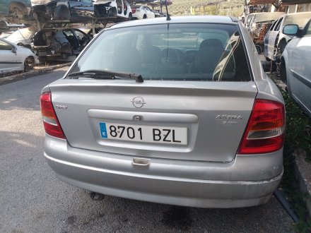 Vehiculo en el desguace: OPEL ASTRA G Hatchback (T98) 1.7 DTI 16V (F08, F48)