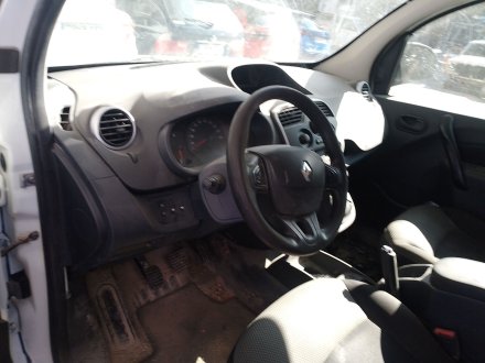 Vehiculo en el desguace: RENAULT KANGOO / GRAND KANGOO II (KW0/1_) 1.5 dCi 95 (KW16)