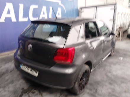 Vehiculo en el desguace: VOLKSWAGEN POLO V (6R1, 6C1) 1.6 TDI