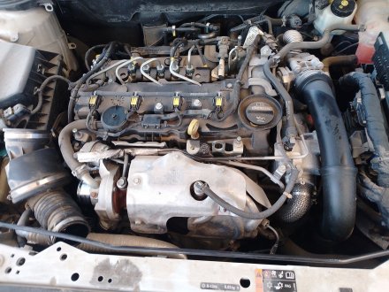 Vehiculo en el desguace: OPEL ASTRA J (P10) 1.6 CDTi (68)