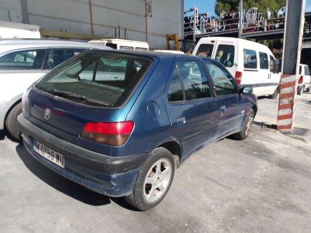 Vehiculo en el desguace: PEUGEOT 306 Hatchback (7A, 7C, N3, N5) 1.9 D
