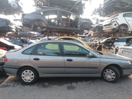 Vehiculo en el desguace: RENAULT LAGUNA I (B56_, 556_) 1.8 (B56S/T/0)