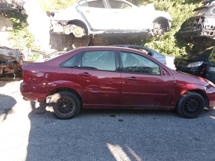 Vehiculo en el desguace: FORD FOCUS I (DAW, DBW) 1.8 Turbo DI / TDDi
