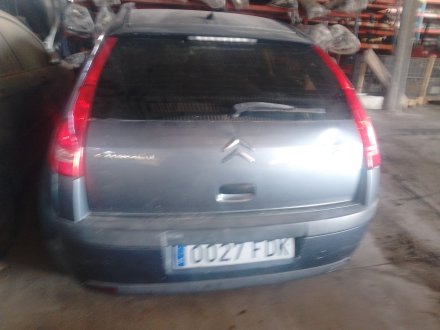 Vehiculo en el desguace: CITROËN C4 I (LC_) 1.6 HDi