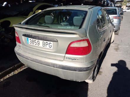 Vehiculo en el desguace: RENAULT MEGANE I (BA0/1_) 1.9 dTi (BA1U)