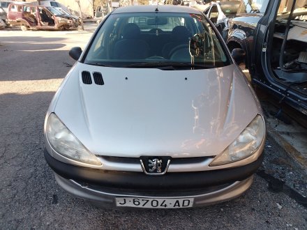 Vehiculo en el desguace: PEUGEOT 206 Hatchback (2A/C) 1.4 i
