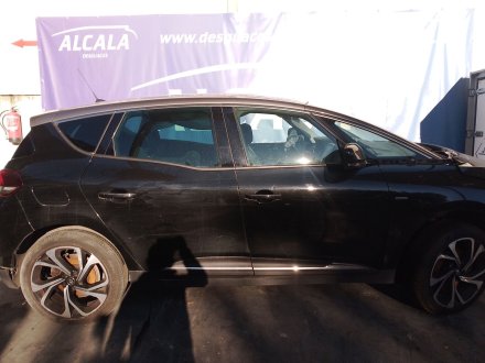 Vehiculo en el desguace: RENAULT SCÉNIC IV (J9_) 1.5 dCi 110
