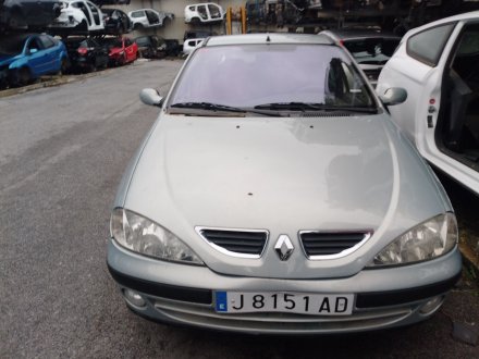 Vehiculo en el desguace: RENAULT MEGANE I Classic (LA0/1_) 1.9 D (LA0A, LA0U, LA0R)