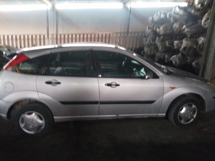 Vehiculo en el desguace: FORD FOCUS I (DAW, DBW) 1.8 Turbo DI / TDDi