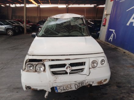 Vehiculo en el desguace: SANTANA 300/350 2.0 TDi 4x4