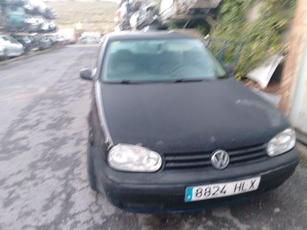 Vehiculo en el desguace: VOLKSWAGEN GOLF IV (1J1) 1.9 TDI