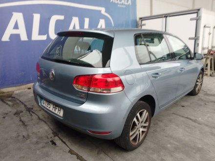 Vehiculo en el desguace: VOLKSWAGEN GOLF VI (5K1) 1.6 TDI