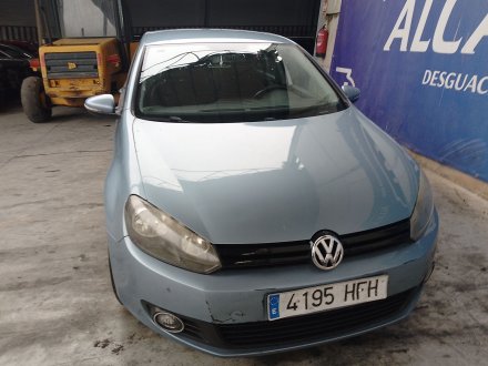 Vehiculo en el desguace: VOLKSWAGEN GOLF VI (5K1) 1.6 TDI