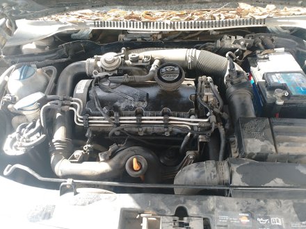 Vehiculo en el desguace: SEAT LEON (1P1) 1.9 TDI