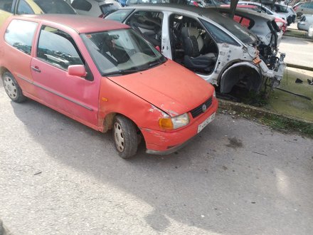 Vehiculo en el desguace: VOLKSWAGEN POLO III (6N1) 75 1.6