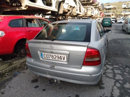 Vehiculo en el desguace: OPEL ASTRA G Hatchback (T98) 2.0 DTI 16V (F08, F48)