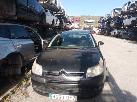Vehiculo en el desguace: CITROËN C4 I (LC_) 1.6 HDi