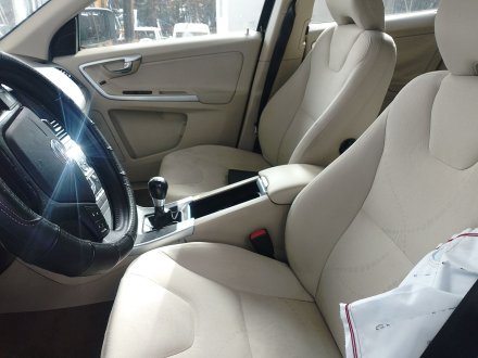 Vehiculo en el desguace: VOLVO XC60 I SUV (156) 2.4 D / D3 / D4 AWD