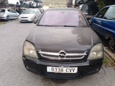 Vehiculo en el desguace: OPEL VECTRA C GTS (Z02) 2.2 DTI 16V (F68)
