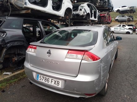 Vehiculo en el desguace: RENAULT LAGUNA III (BT0/1) 2.0 dCi (BT01, BT08, BT09, BT0E, BT0K, BT12, BT1C, BT1D,...