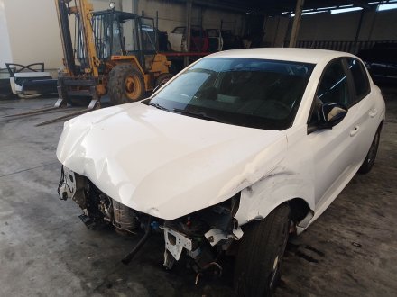 Vehiculo en el desguace: PEUGEOT 208 II (UB_, UP_, UW_, UJ_) 1.5 BlueHDI 100