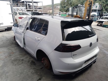 Vehiculo en el desguace: VOLKSWAGEN GOLF VII (5G1, BQ1, BE1, BE2) 2.0 GTI