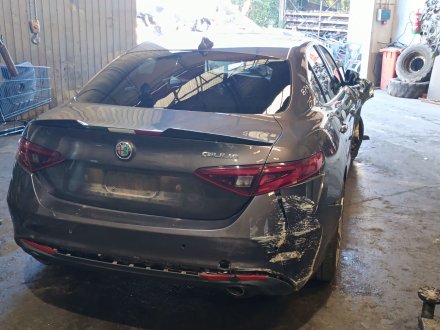 Vehiculo en el desguace: ALFA ROMEO GIULIA (952_) 2.2 D (952AFA25, 952AFM25, 952ALA25)
