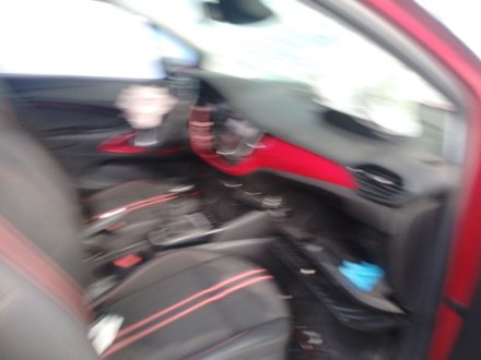 Vehiculo en el desguace: OPEL CROSSLAND X / CROSSLAND (P17, P2QO) 1.5 (75)