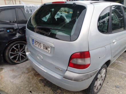 Vehiculo en el desguace: RENAULT SCÉNIC I Monospace (JA0/1_, FA0_) 1.9 dCi (JA05, JA1F)