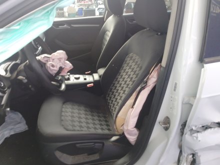 Vehiculo en el desguace: AUDI A3 (8V1, 8VK) 1.6 TDI