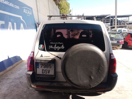 Vehiculo en el desguace: MITSUBISHI MONTERO III (V7_W, V6_W) 2.5 TDi (V64W, V74W)