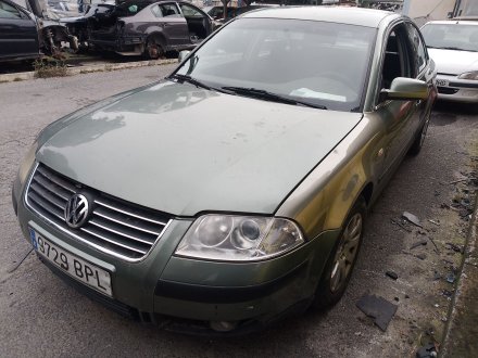 Vehiculo en el desguace: VOLKSWAGEN PASSAT B5.5 (3B3) 1.9 TDI