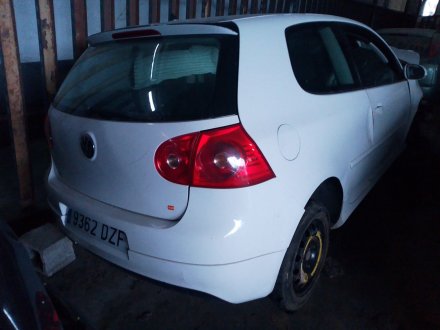 Vehiculo en el desguace: VOLKSWAGEN GOLF V (1K1) 1.9 TDI