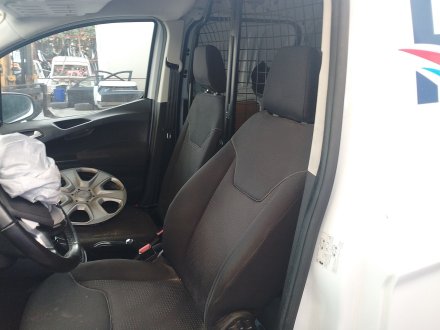 Vehiculo en el desguace: FORD TRANSIT COURIER B460 Furgoneta/monovolumen 1.5 TDCi