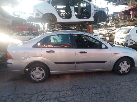 Vehiculo en el desguace: FORD FOCUS I Sedán (DFW) 1.8 Turbo DI / TDDi